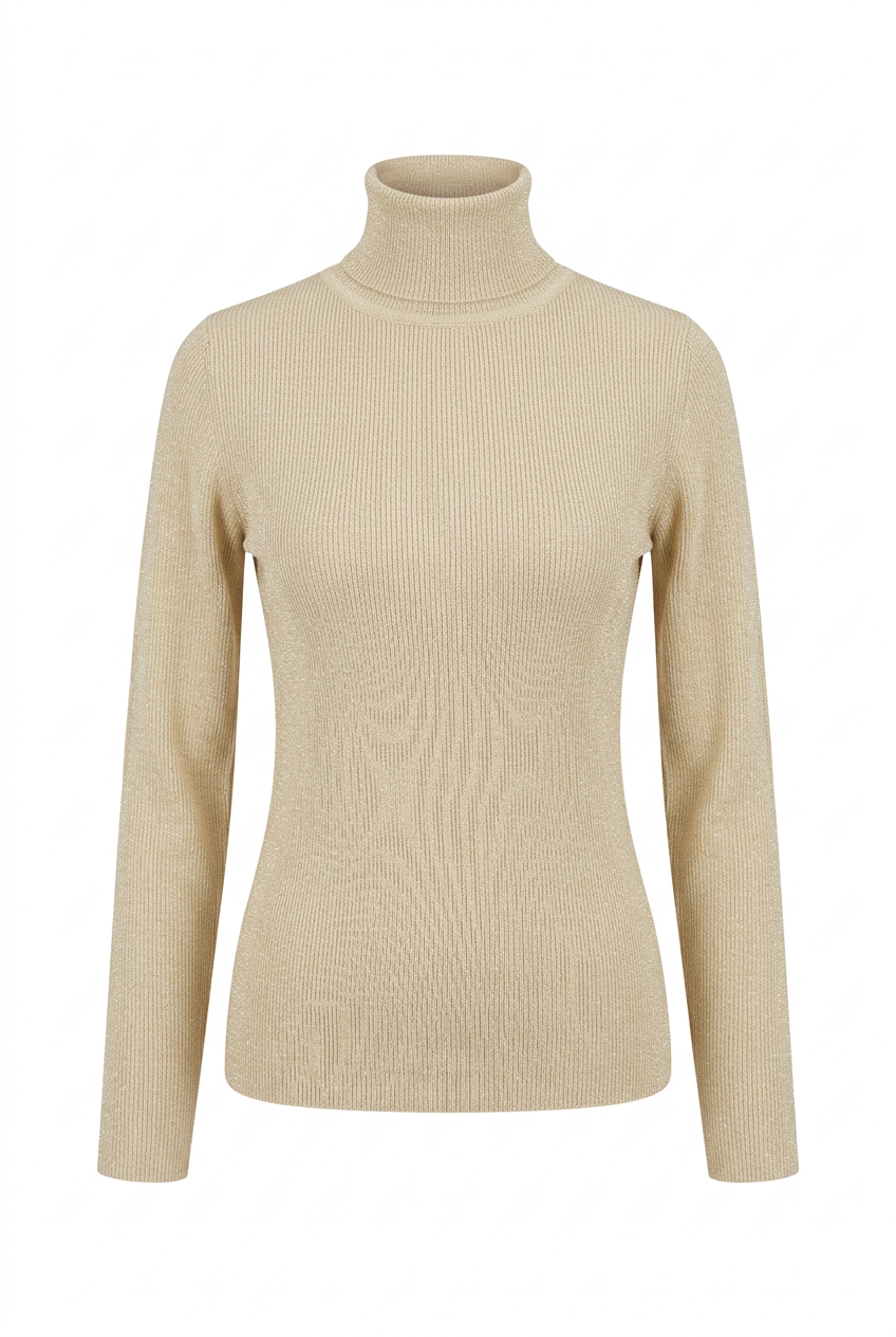 beige istuva ja pitkähihainen neulepoolo.