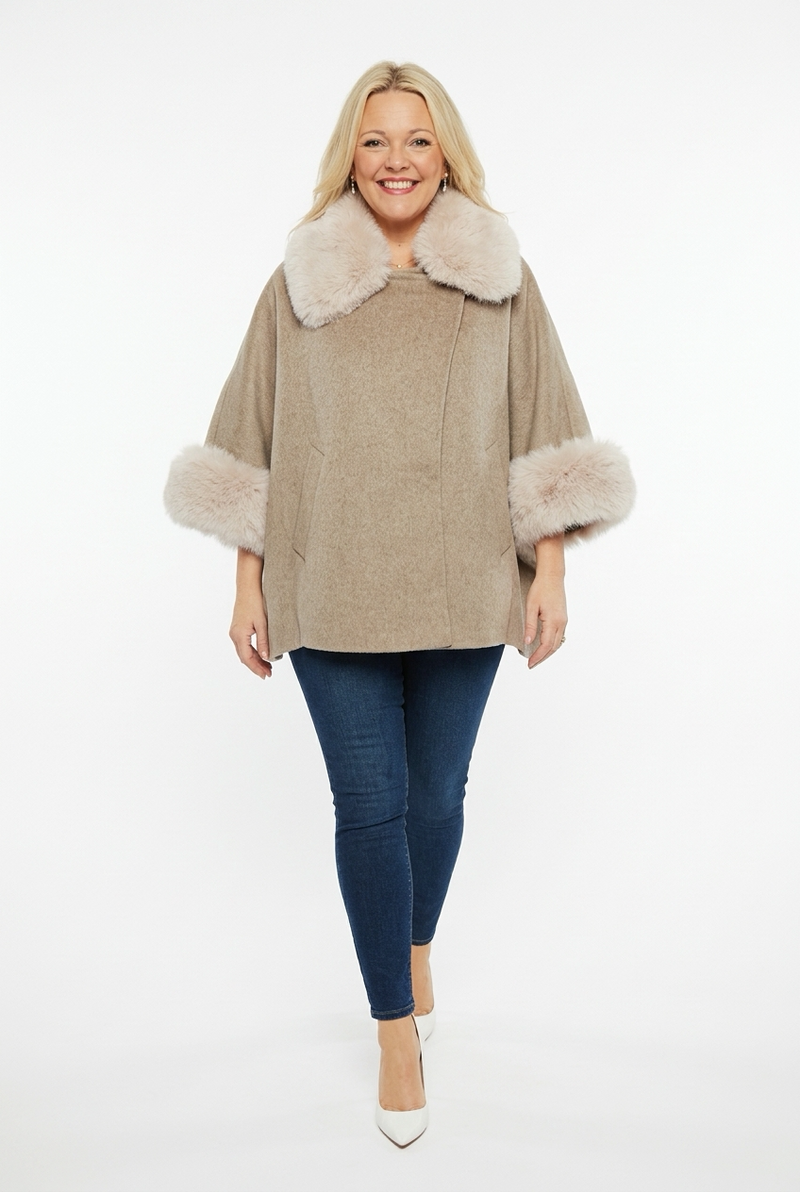 lyhyt villakangastakki/viitta kainokarvasomisteilla